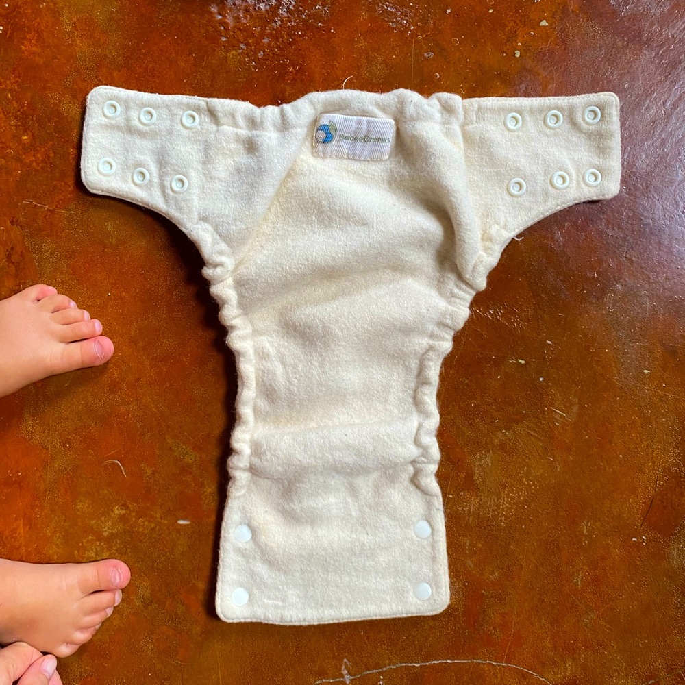 Babee Greens wool diaper cover